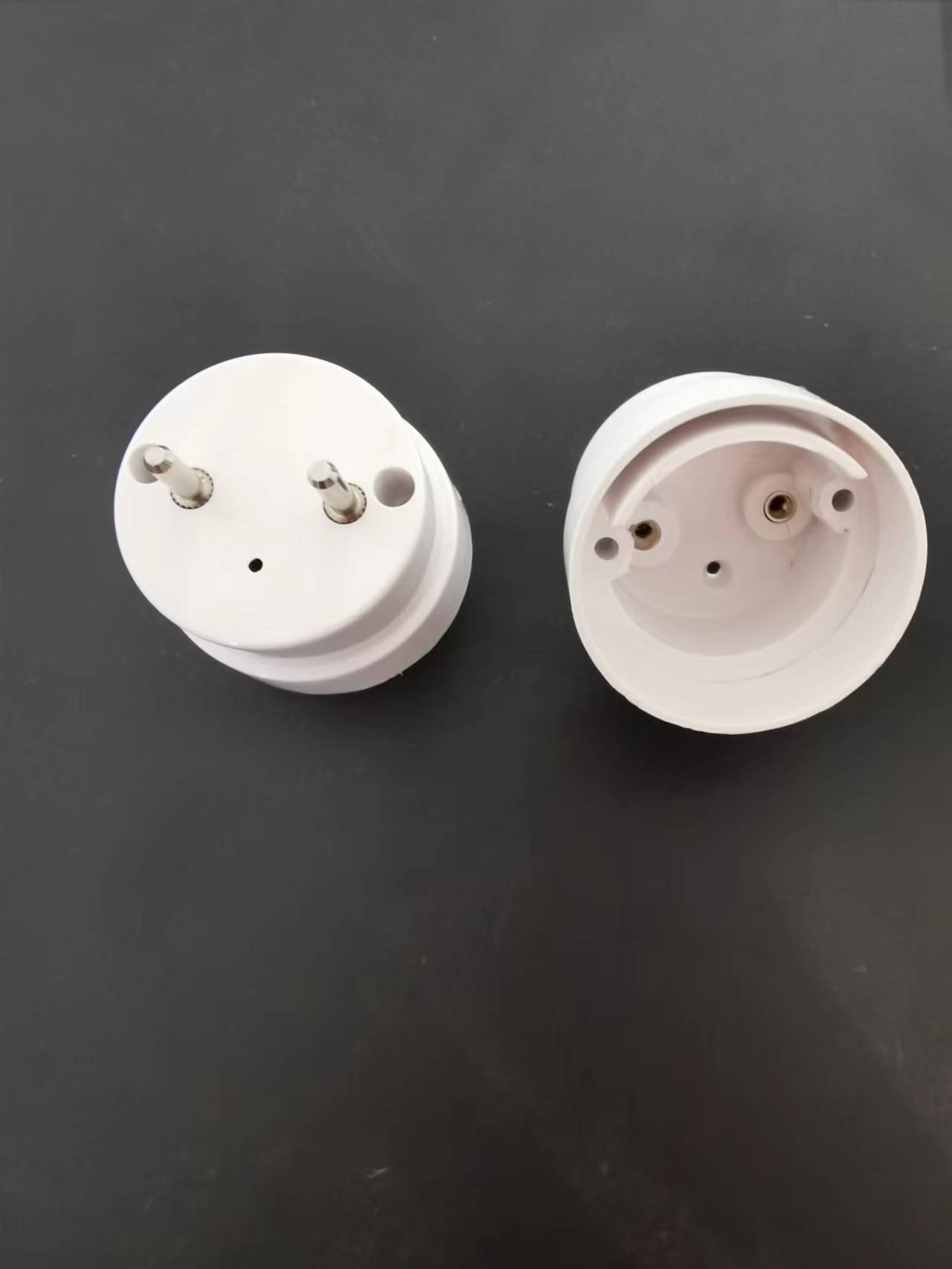 Caractéristiques clés et importance des bouchons d'extrémité G13 à double extrémité LED T8