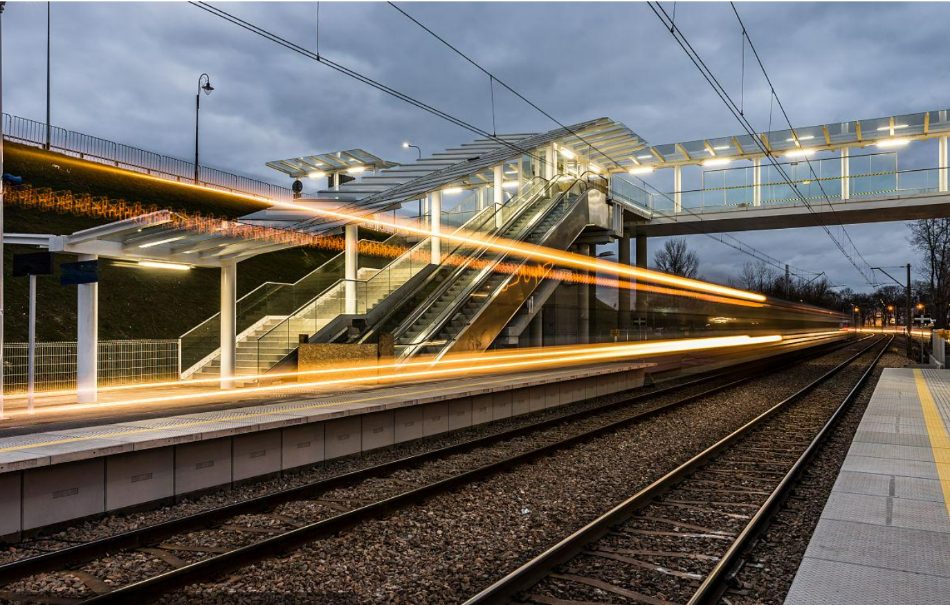 Considérations clés pour l'application de tubes LED sur les pistes de transport