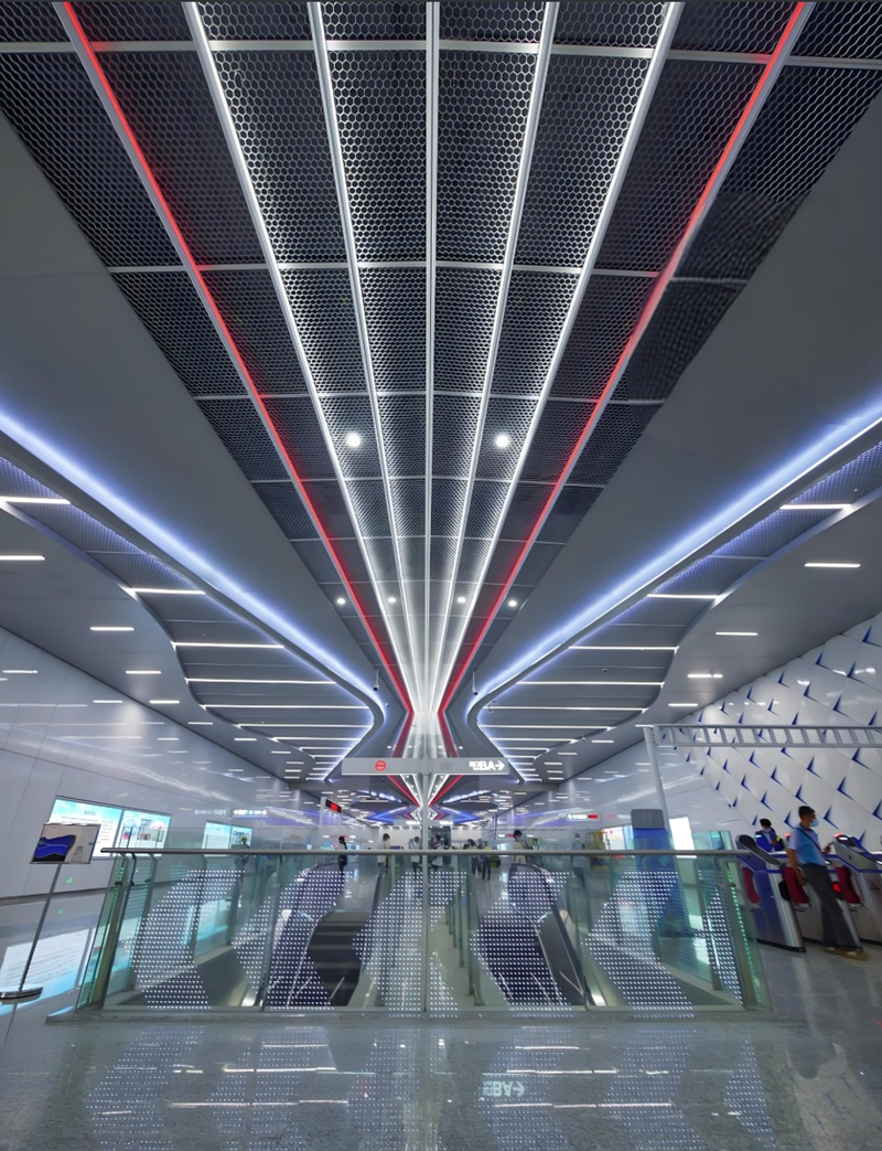 Scénarios d'application spécifiques de tubes LED dans les pistes de transport