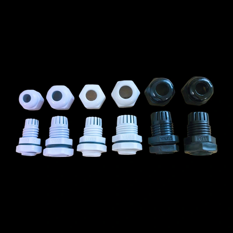 Écrous étanches pour tubes LED